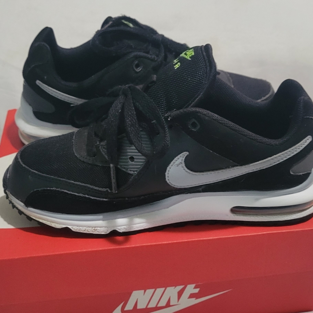 Boys Nike Air Max Wright